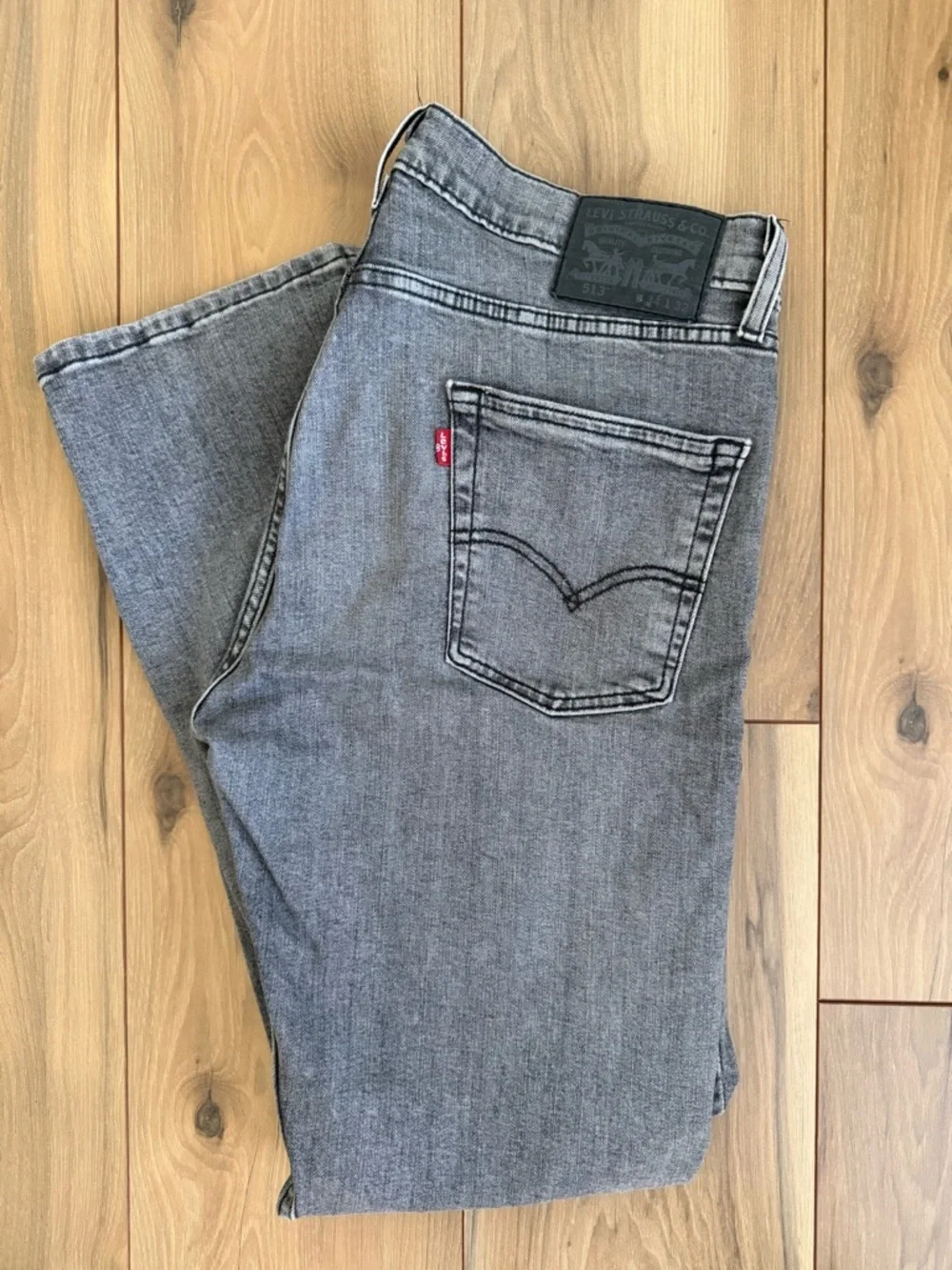 Levi’s 513 Slim Straight Jeans 34 x 32 - Gray